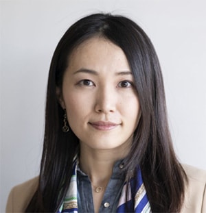山中 麻衣氏 画像
